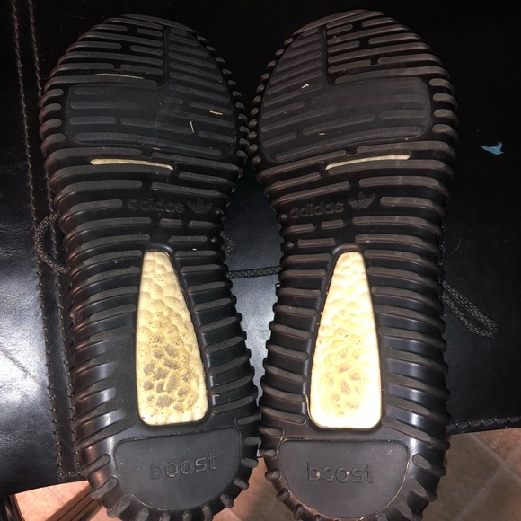 Adidas Yeezy Boost 350 - Picture 6 of 6